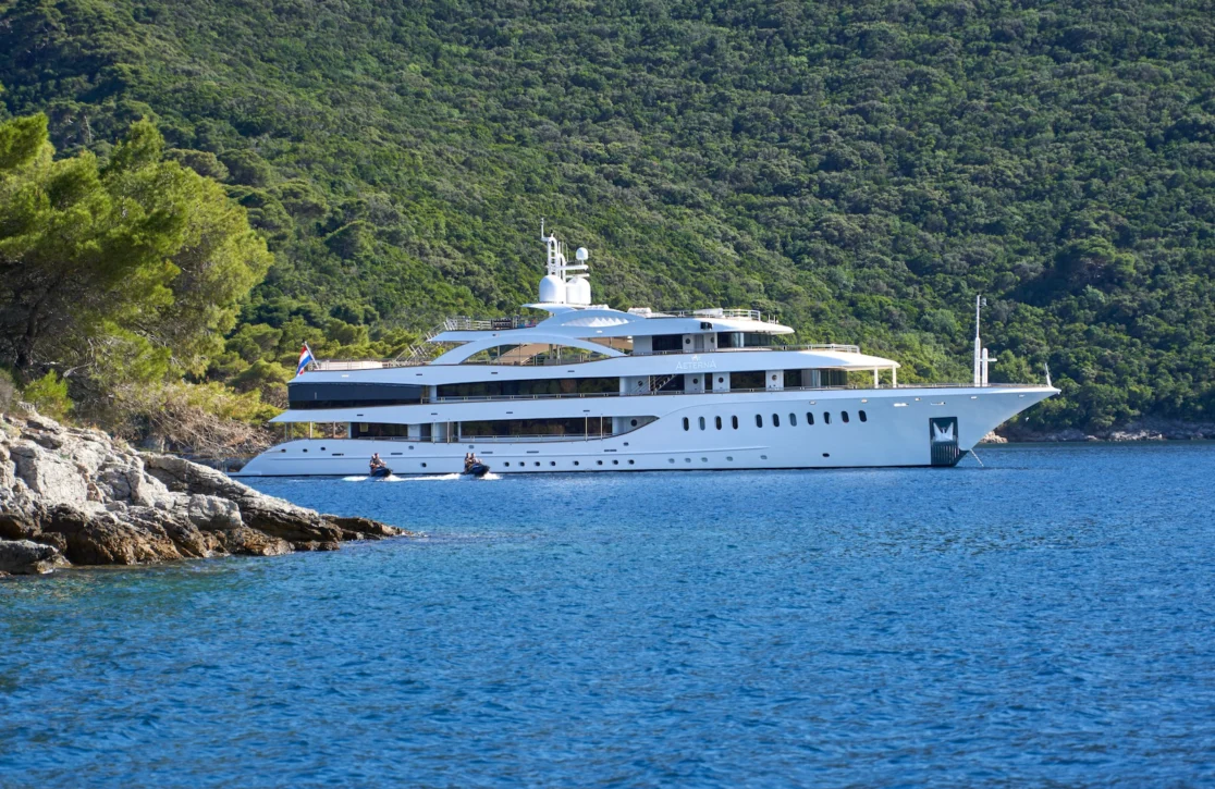An image of Aeterna yacht