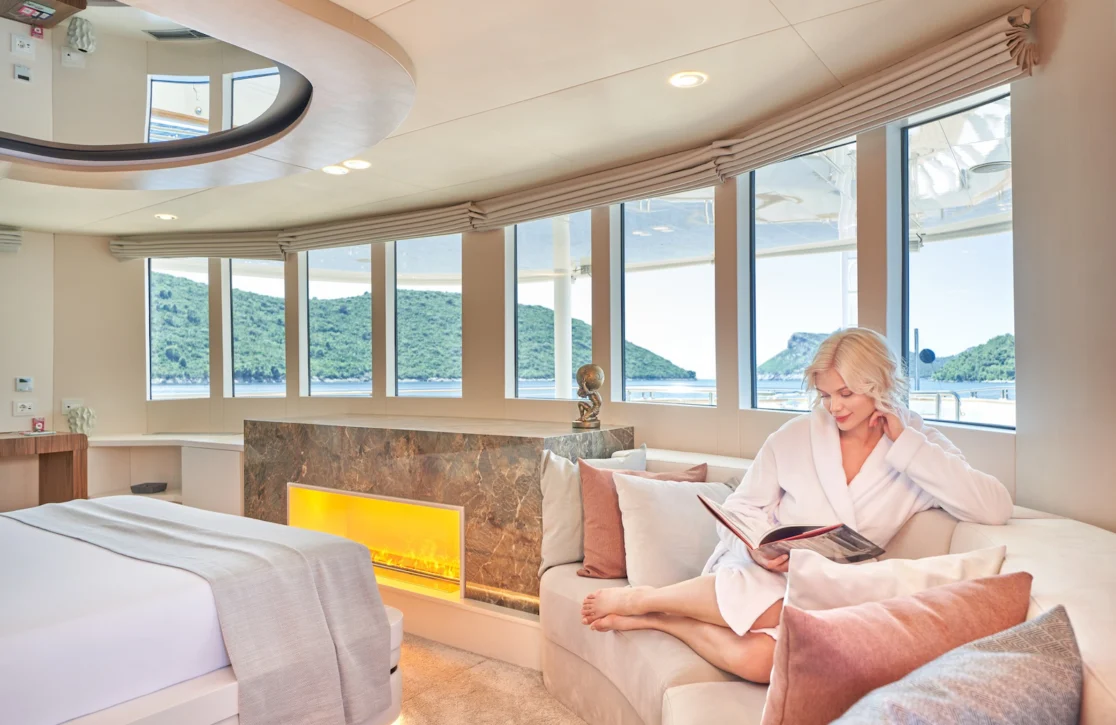 An image of Aeterna yacht