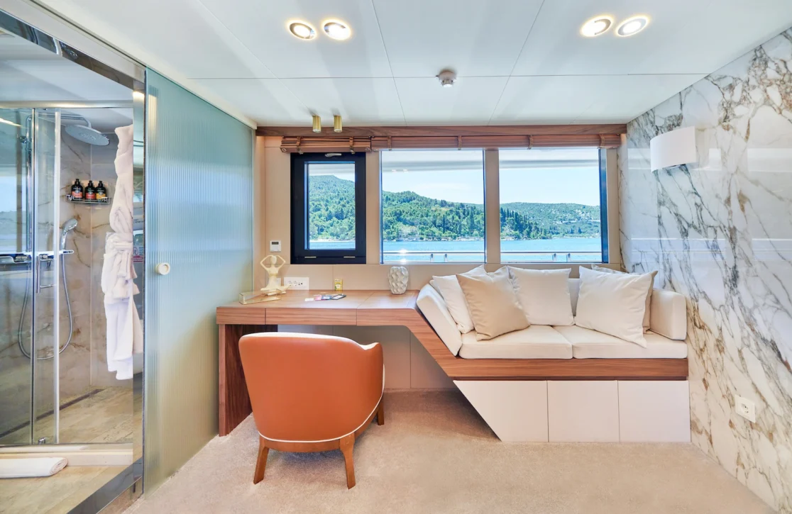 An image of Aeterna yacht