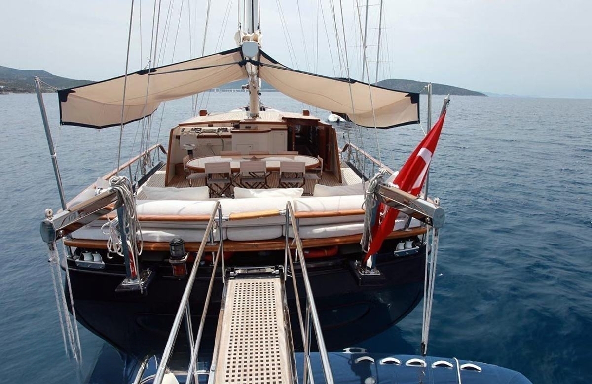 An image of Didi yacht