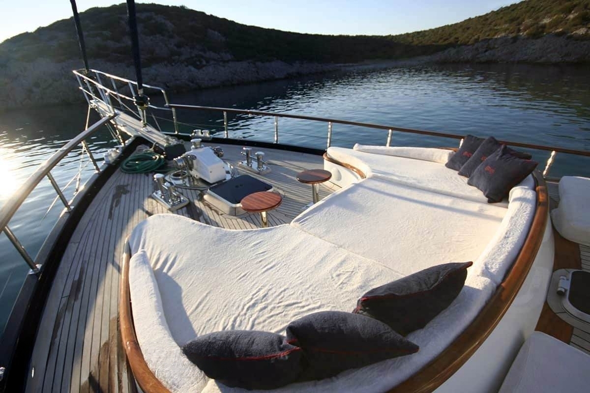 An image of Didi yacht