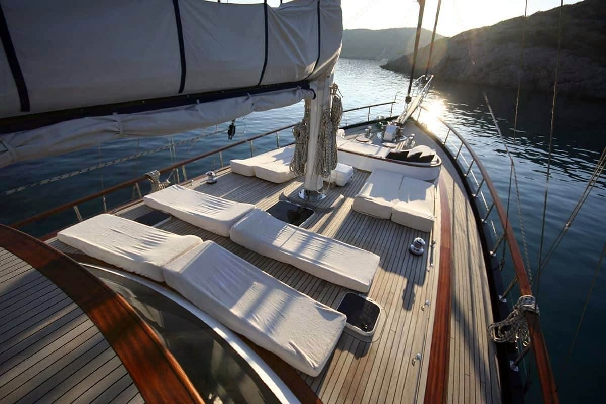 An image of Didi yacht