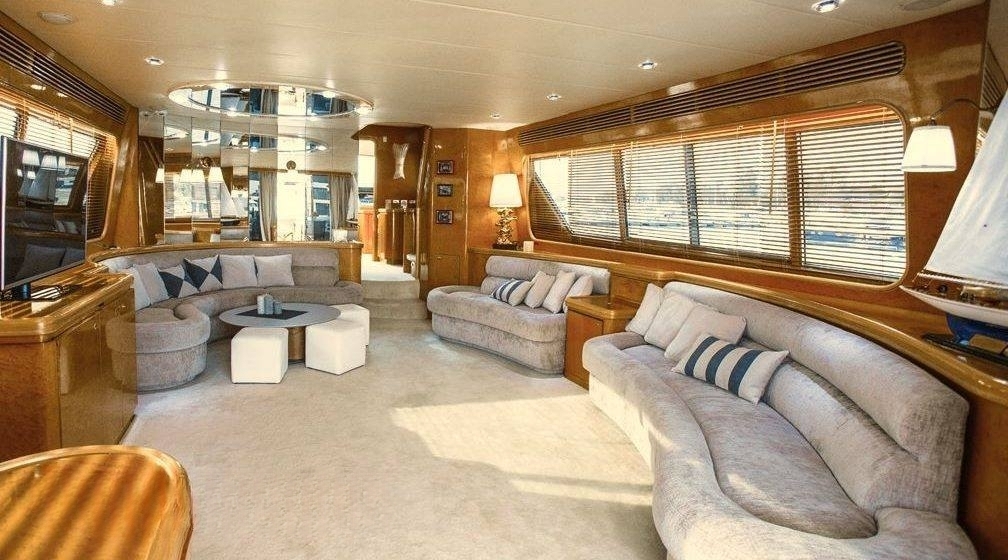 An image of Dream yacht