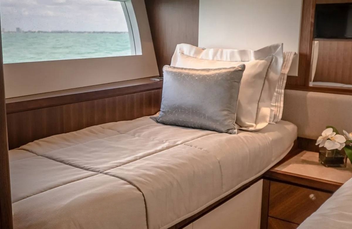 An image of Entrepreneur yacht