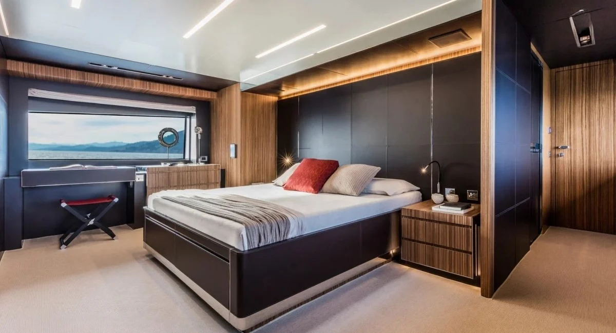 A preview of interior Bedroom cabin