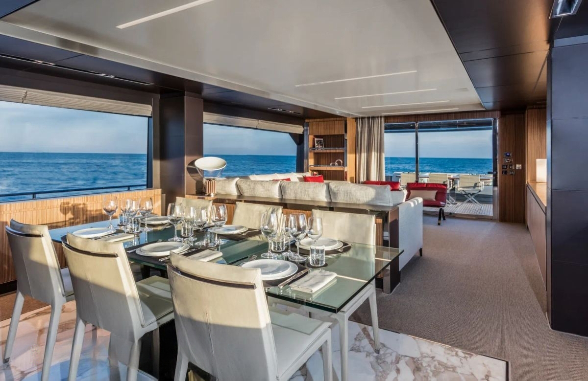 An image of Maximus yacht