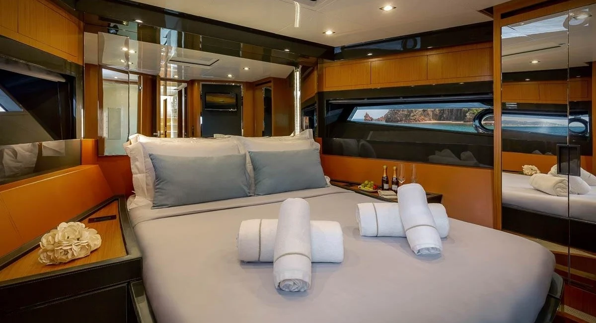 A preview of interior Bedroom cabin