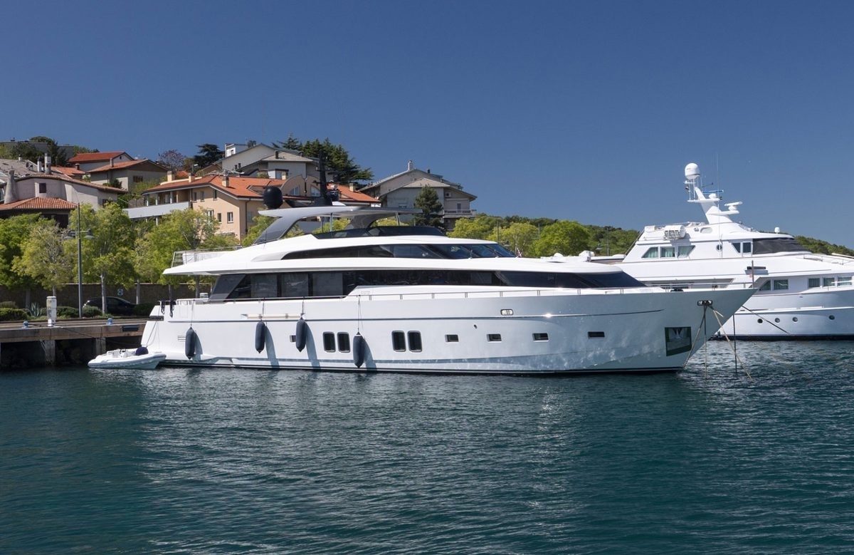 An image of Vittoria yacht
