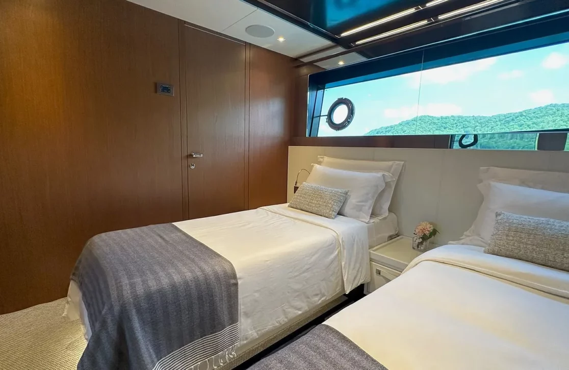 An image of Noi yacht