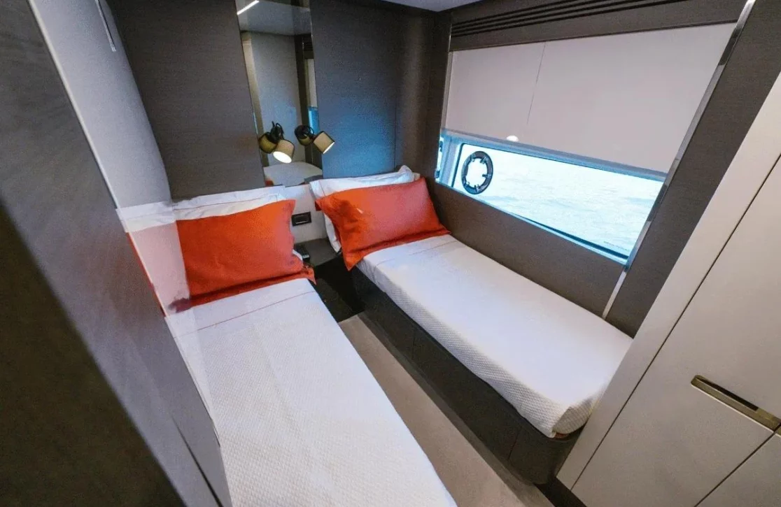 An image of Noi 6 yacht