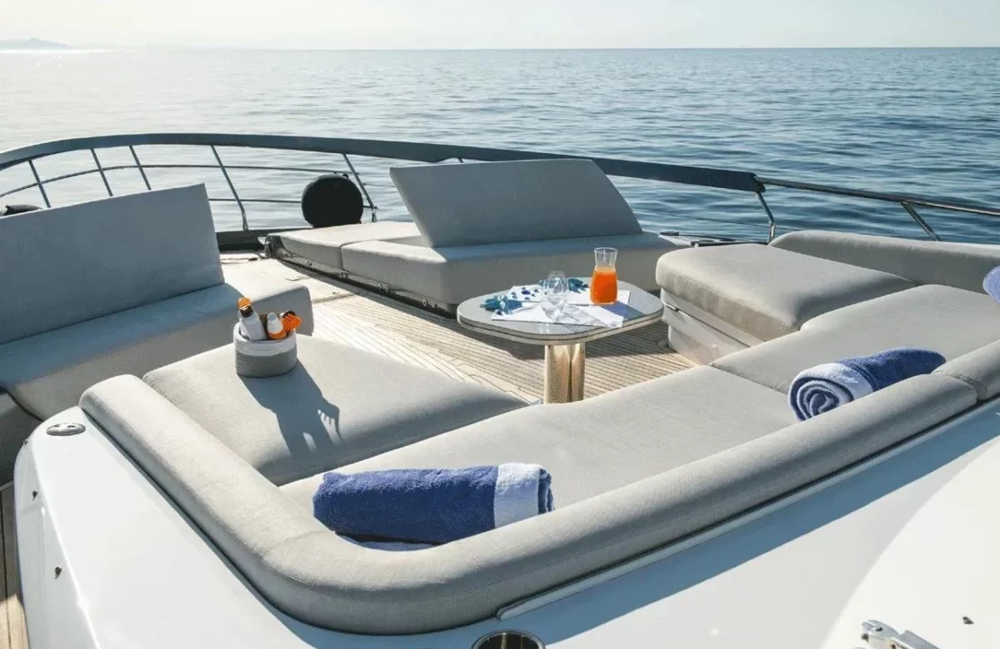 An image of Noi 6 yacht