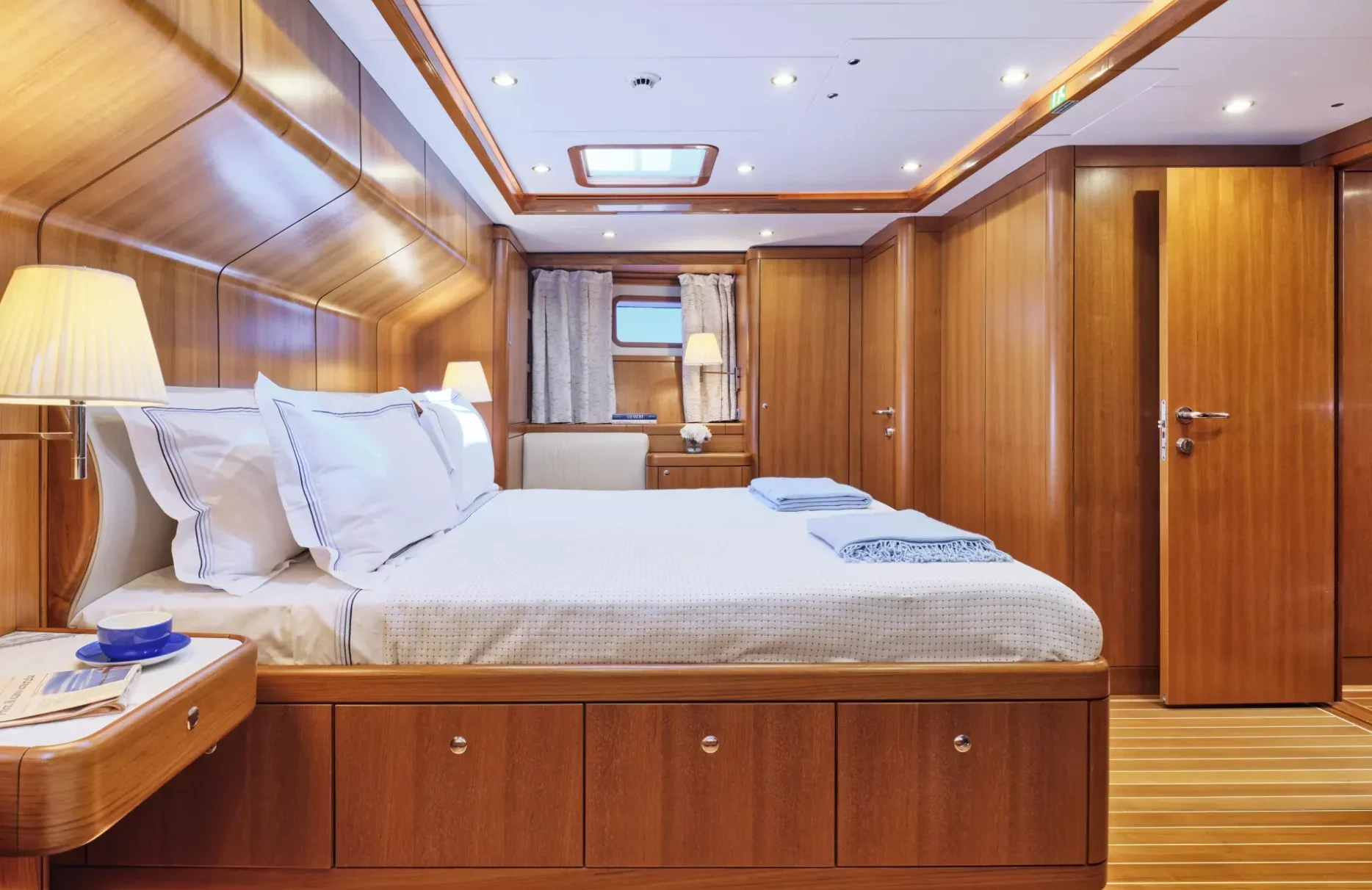 A preview of interior Bedroom cabin