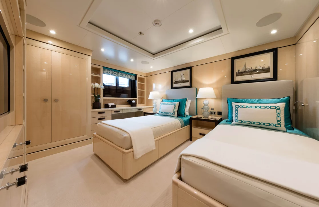 An image of Amigos yacht