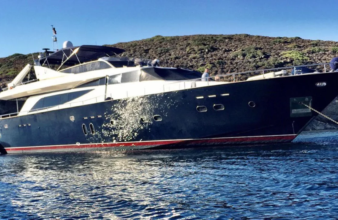 An image of Atalanti yacht