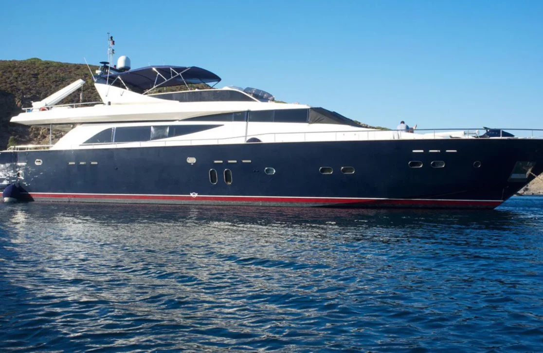 An image of Atalanti yacht