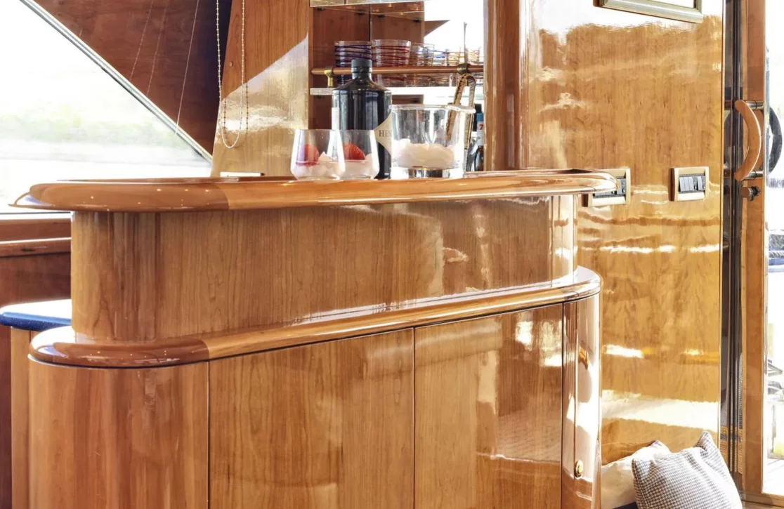 An image of Atalanti yacht