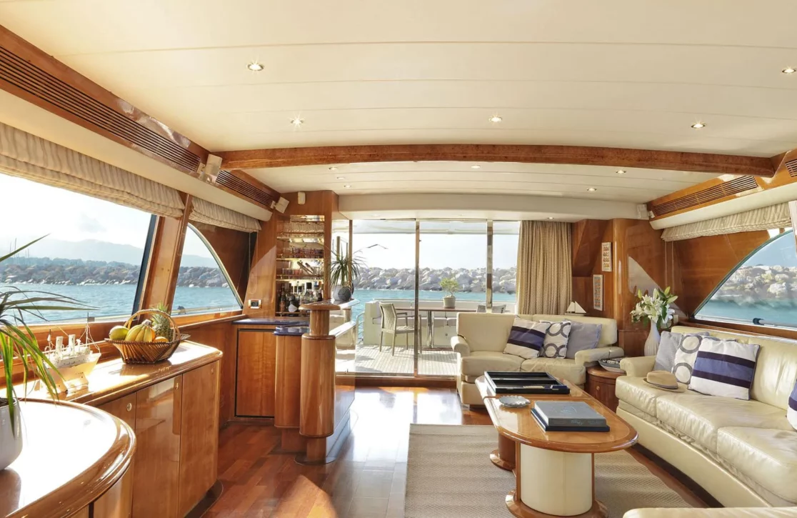 An image of Atalanti yacht