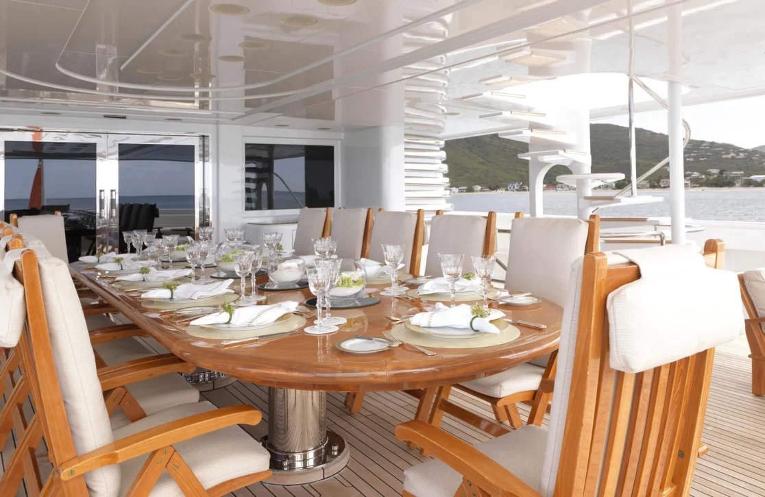 An image of Apogee yacht