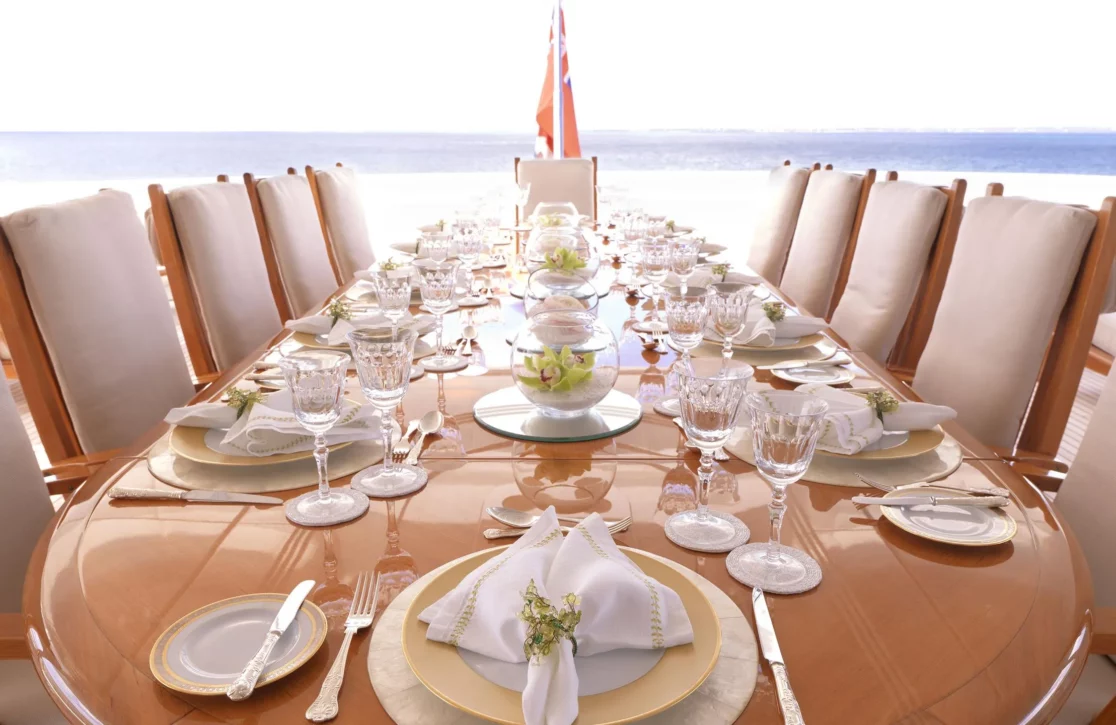 An image of Apogee yacht