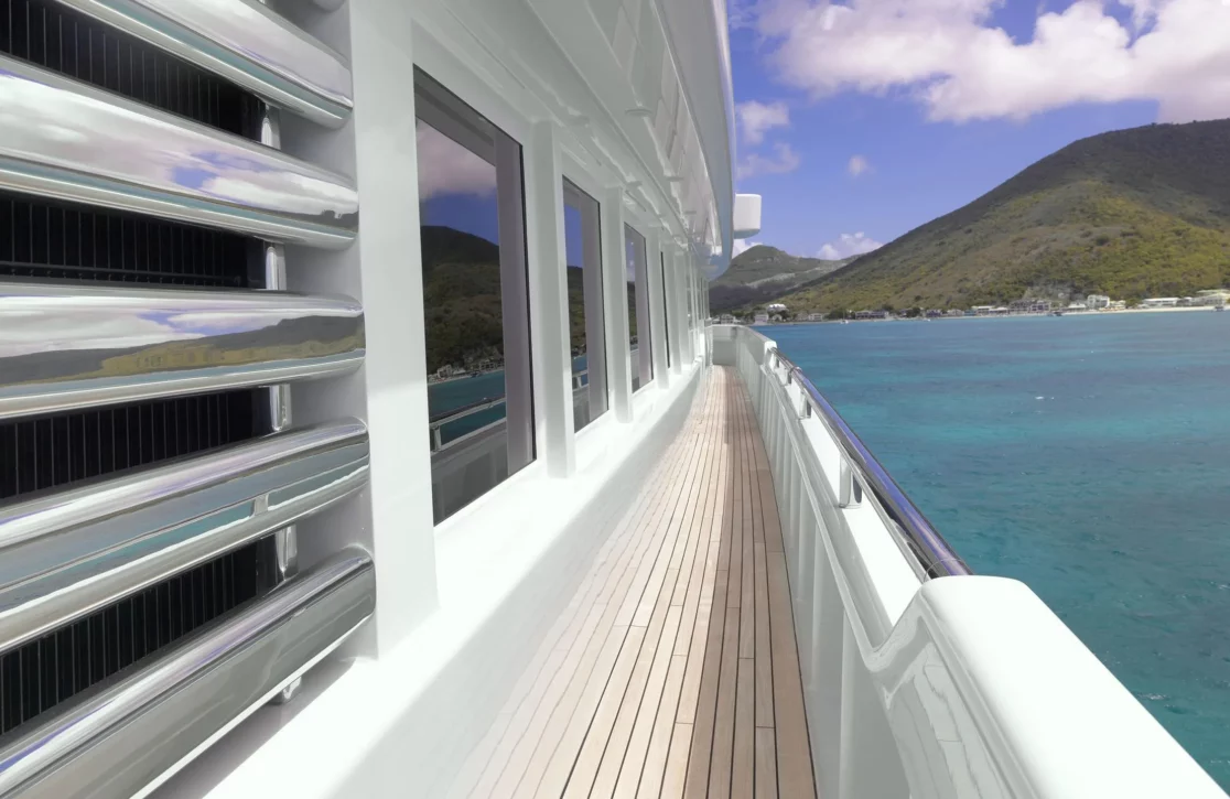 An image of Apogee yacht