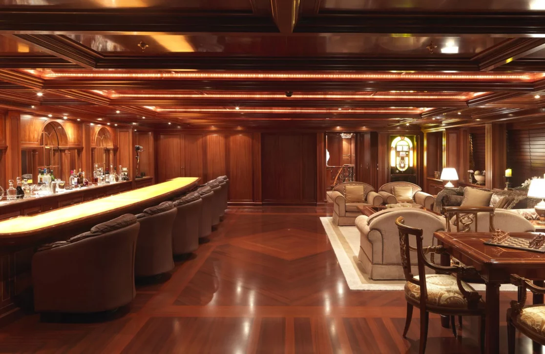 An image of Apogee yacht