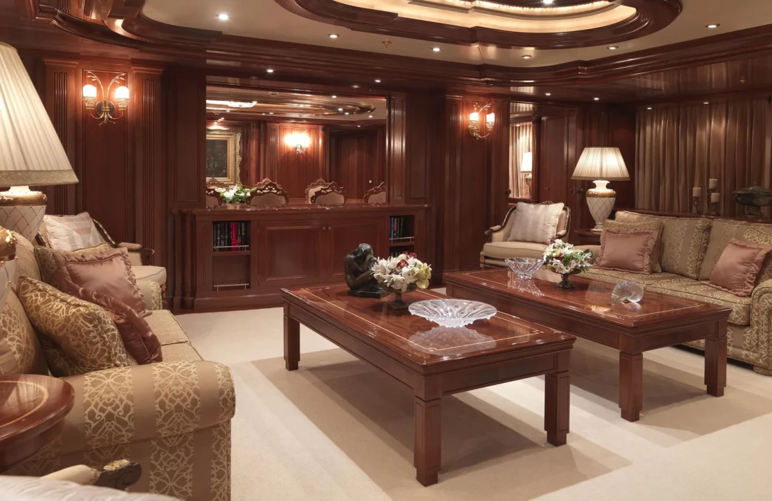 An image of Apogee yacht
