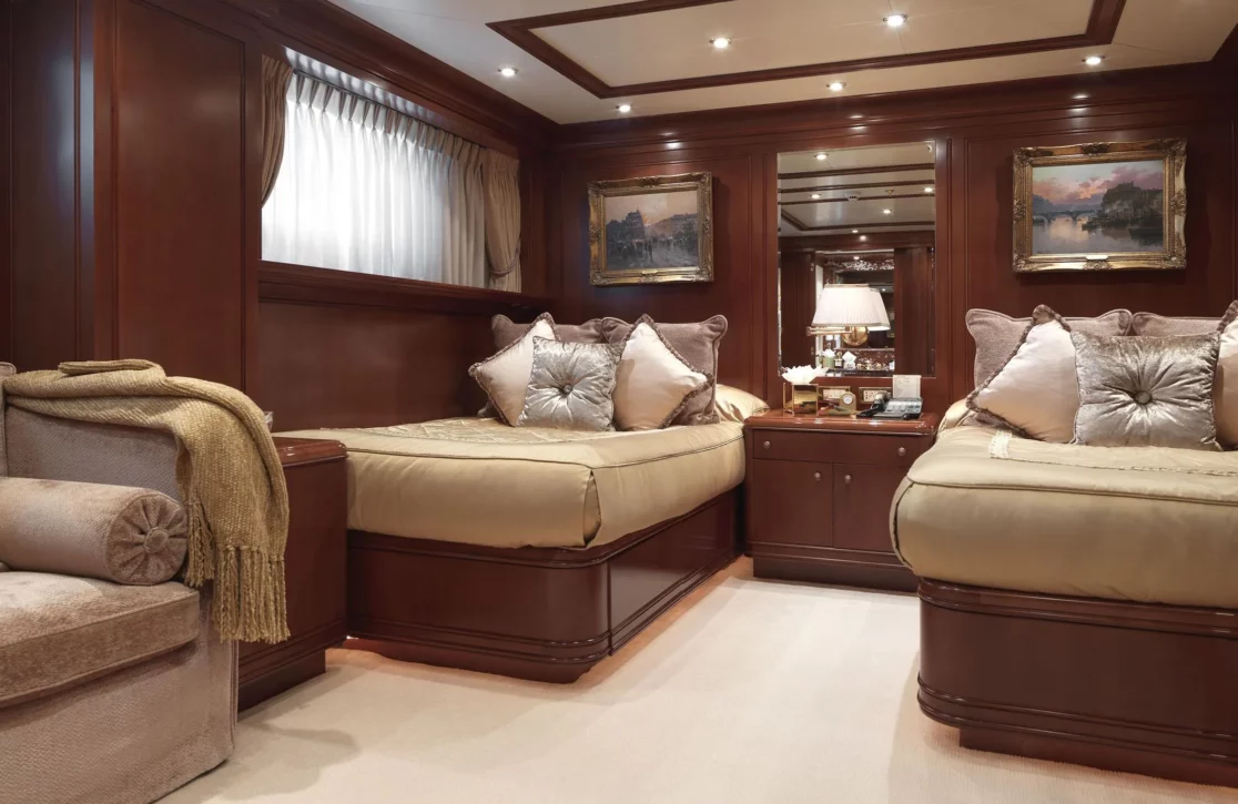 An image of Apogee yacht