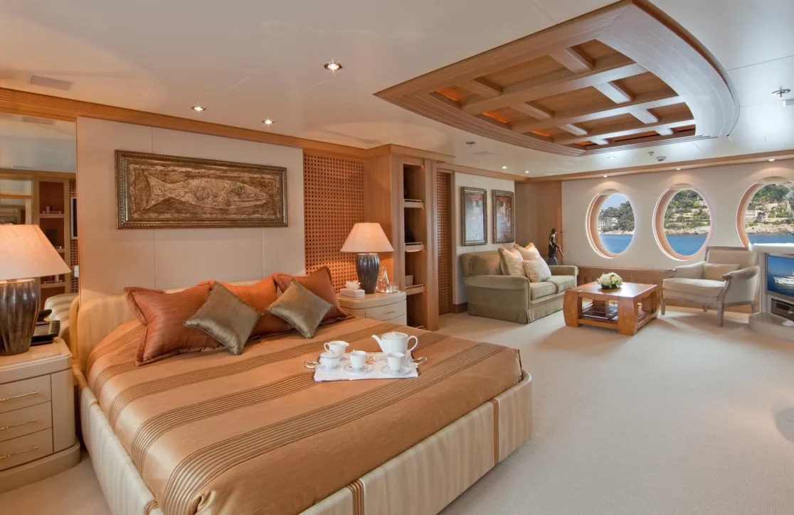 An image of Deja Too yacht