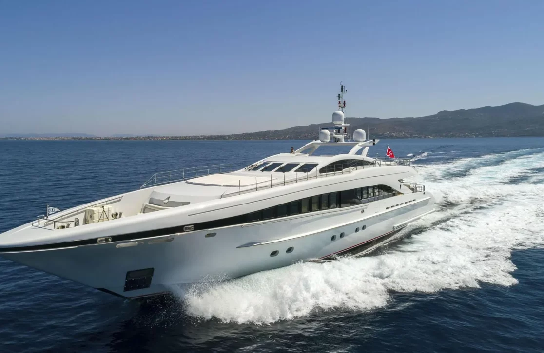 An image of L’equinox yacht