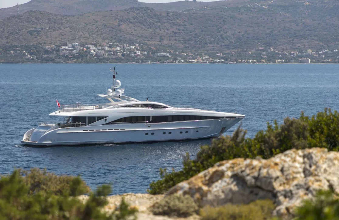 An image of L’equinox yacht