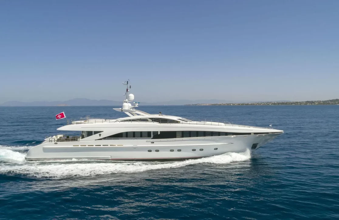 An image of L’equinox yacht