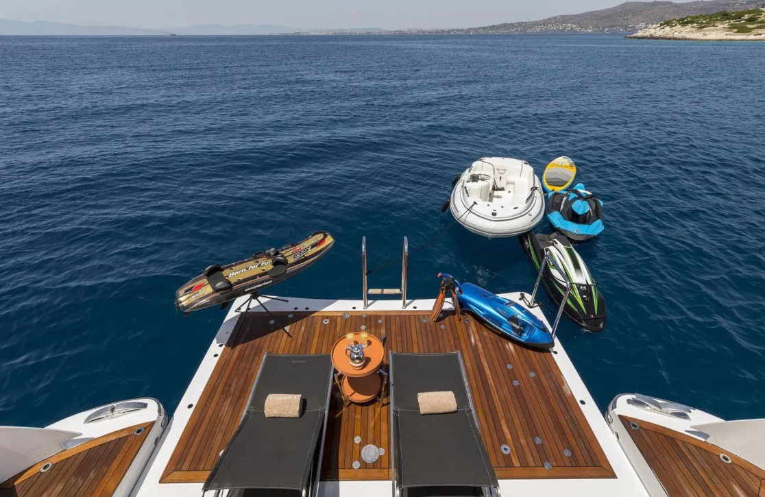 An image of L’equinox yacht