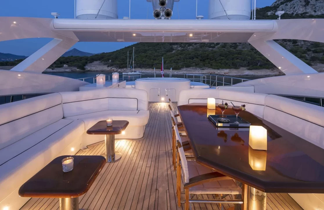 An image of L’equinox yacht