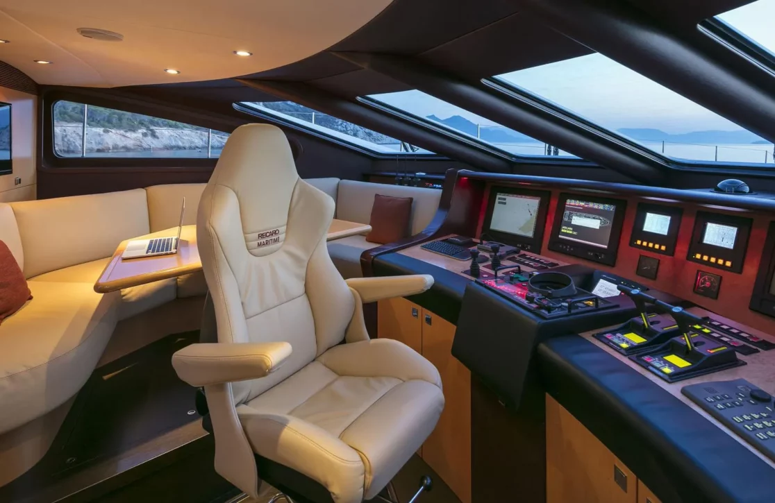 An image of L’equinox yacht