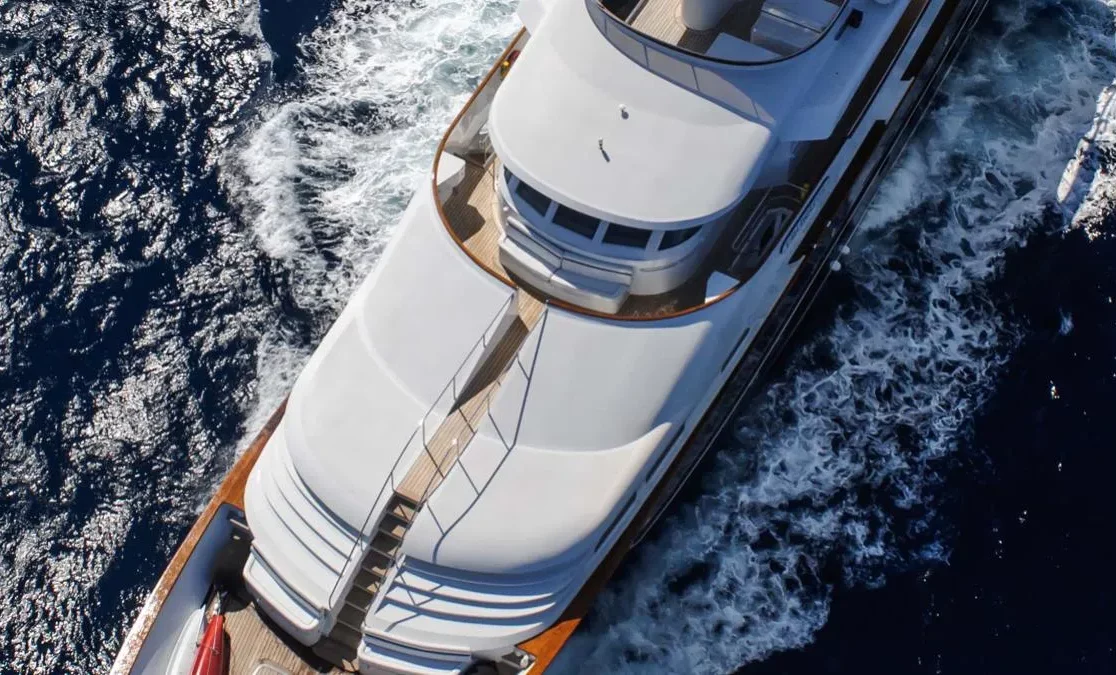 An image of L’albatros yacht
