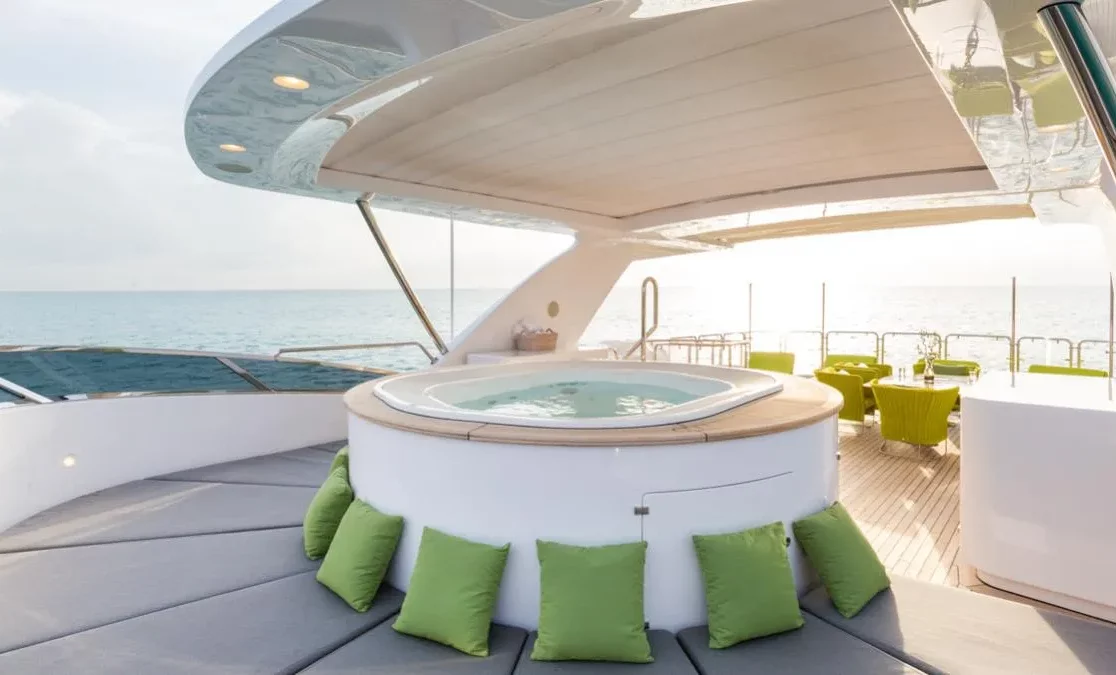 An image of Edesia yacht