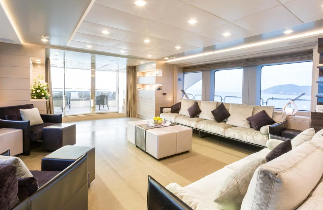 An image of Edesia yacht