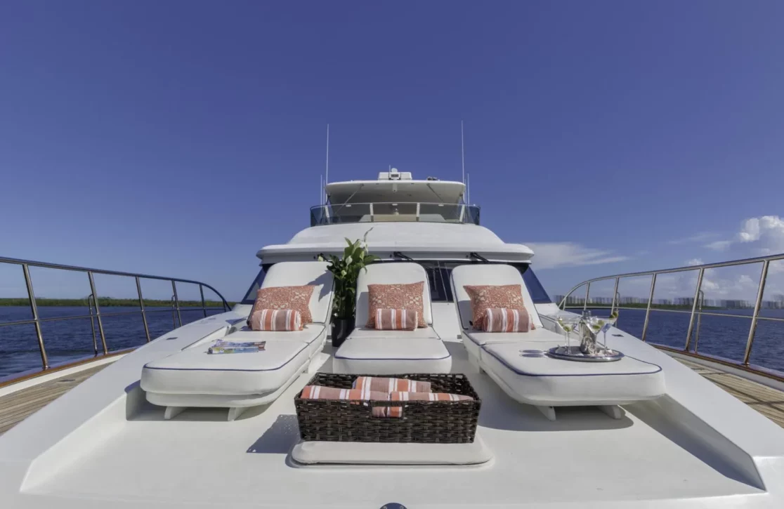 An image of Windward yacht
