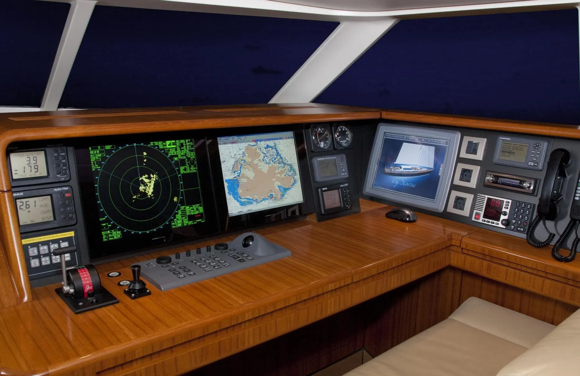 A preview of interior Bridge driving area