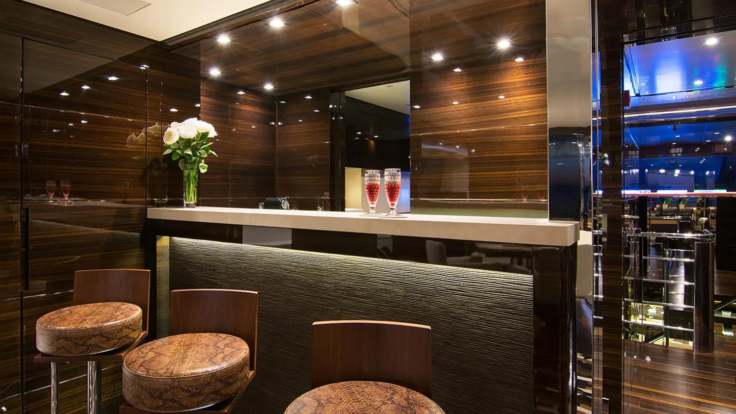 A preview of interior Bar or dance club