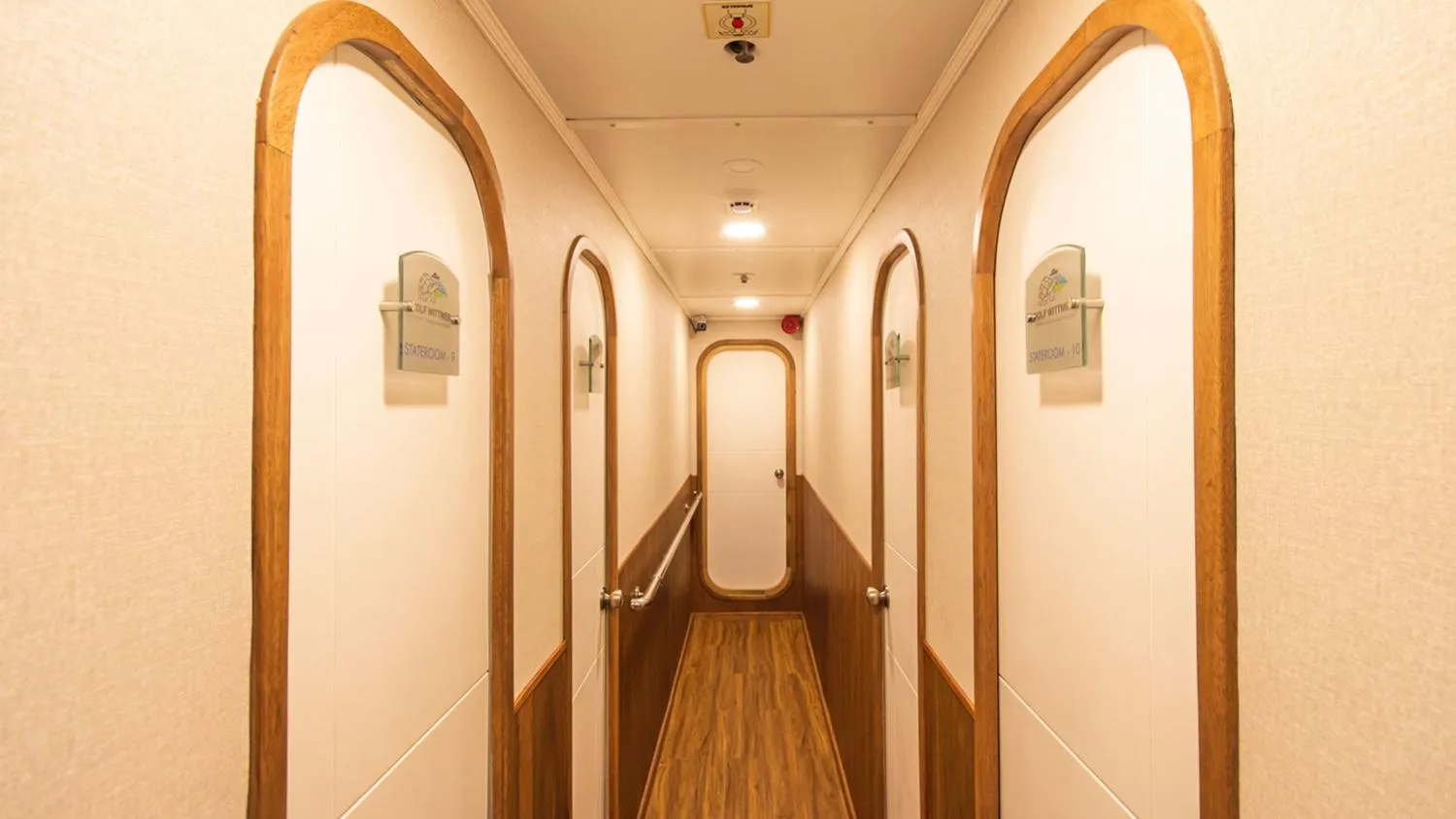 A preview of interior Hallway