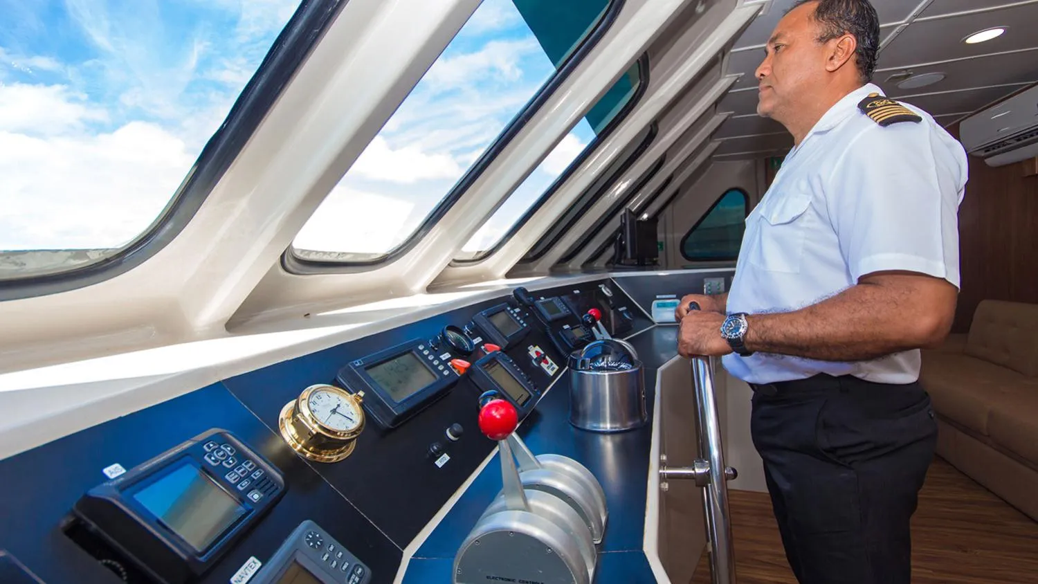 A preview of interior Bridge driving area