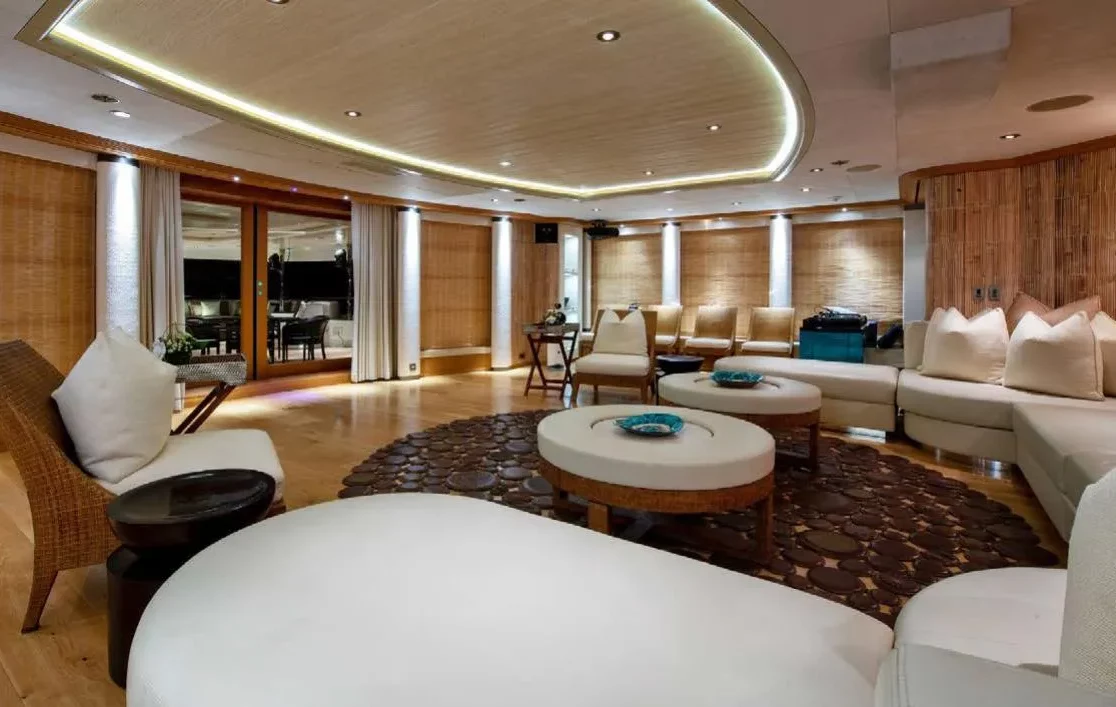 An image of Sunrays yacht