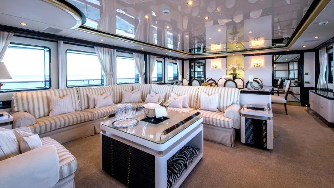 An image of Diane yacht