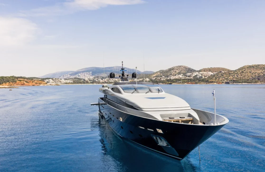 An image of Mado yacht