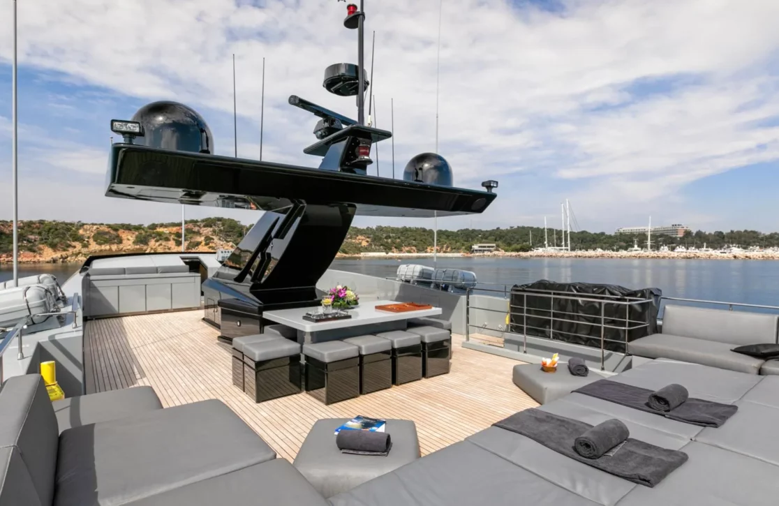 An image of Mado yacht