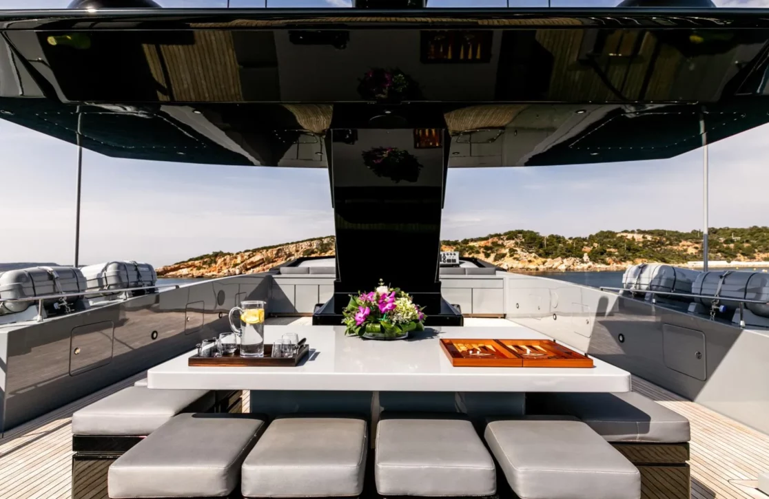 An image of Mado yacht