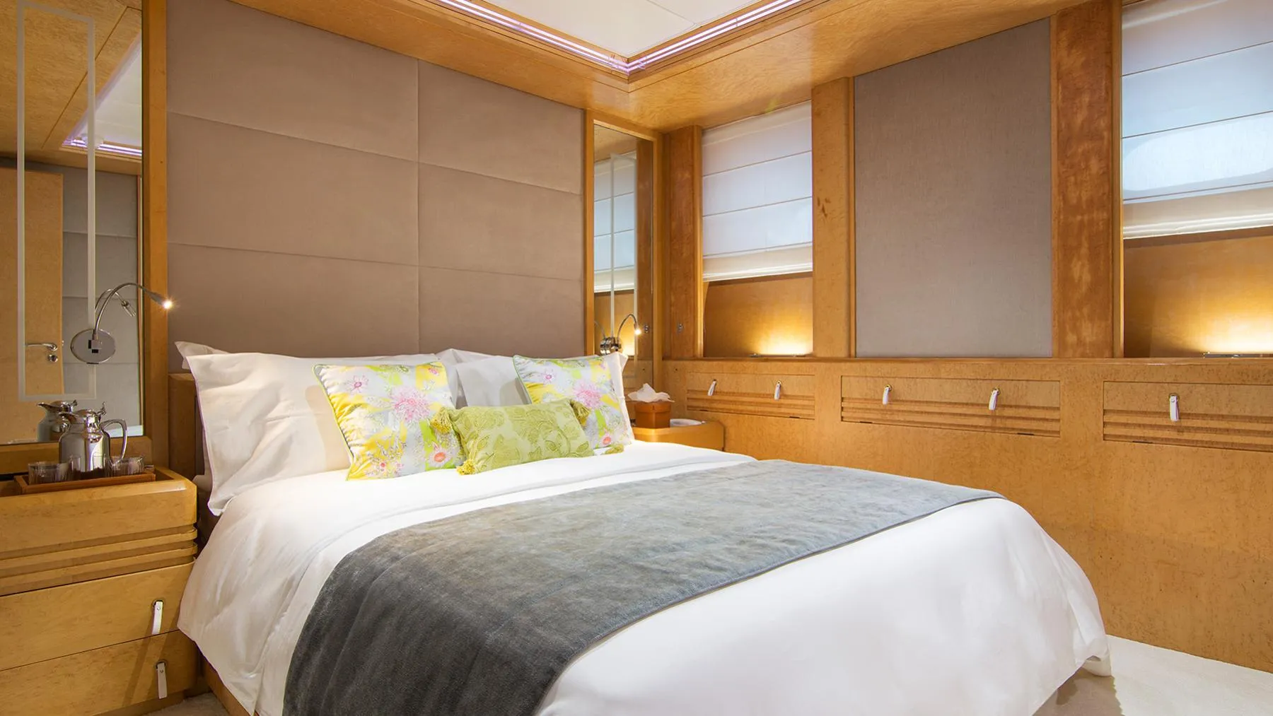 A preview of interior Bedroom cabin