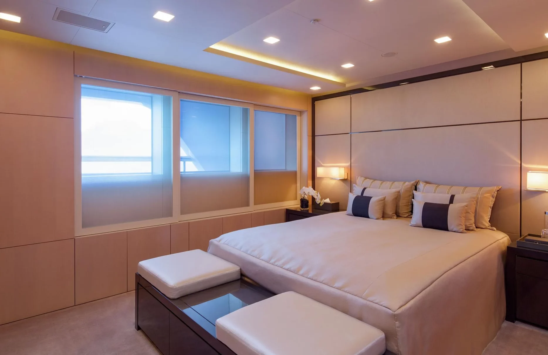 A preview of interior Bedroom cabin