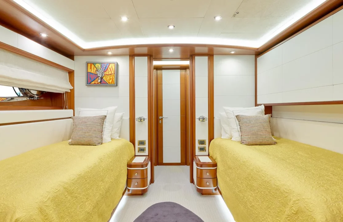 An image of Bunker yacht